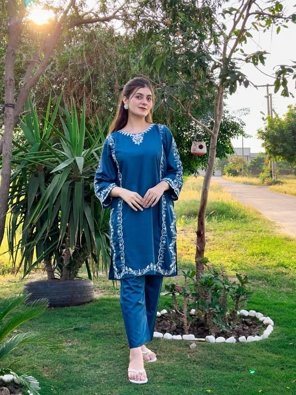 Elegant Women's Stitched Linen Shirt and Trouser Set with Mirror Work 2