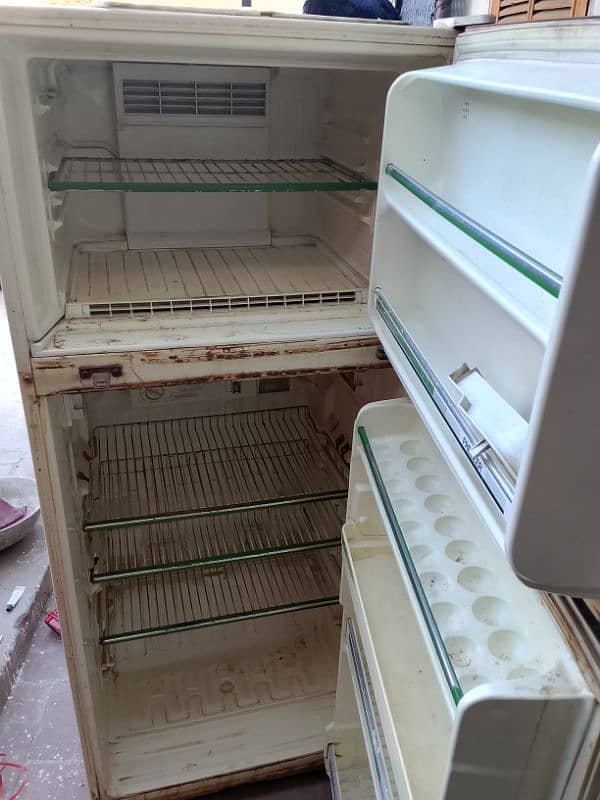 National fridge for sale 2