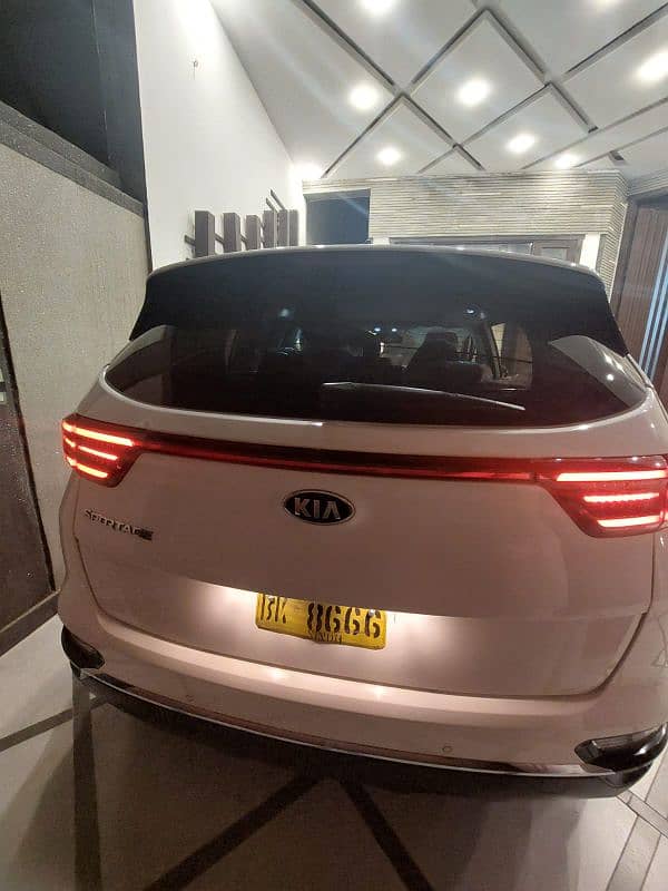 KIA Sportage 2021 AWD bumper to bumper orignal 4