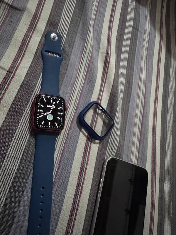 iphone 11 and apple watch series 6 44 mm 8