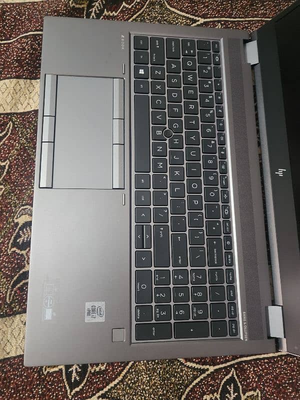 HP zbook FURY 15 G7 workstation 1