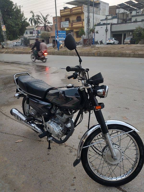 hunda 125 2023 for sale full new condition 4