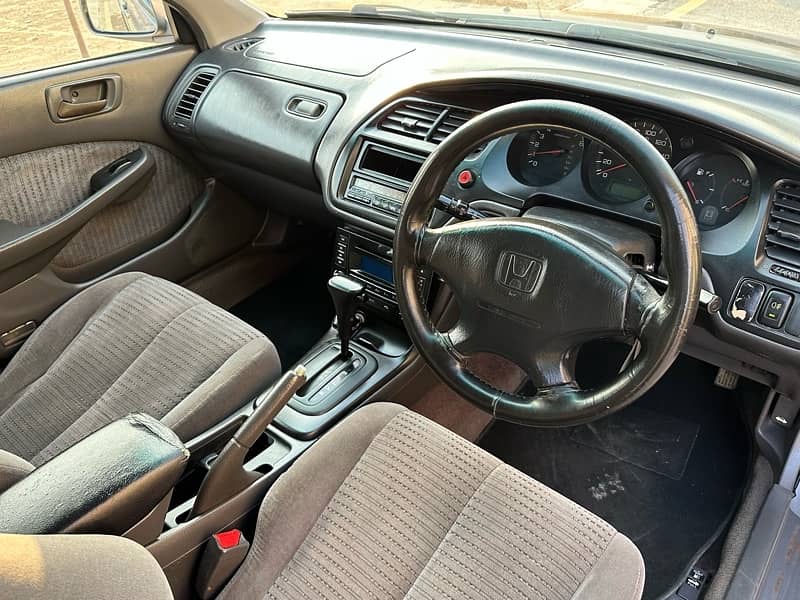 Honda Accord CF3 2000 in Excellent Condition. 8