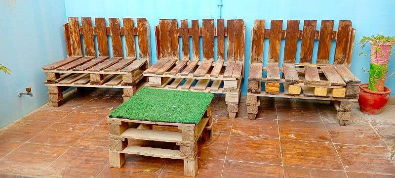 Outdoor Pallet sofa 0