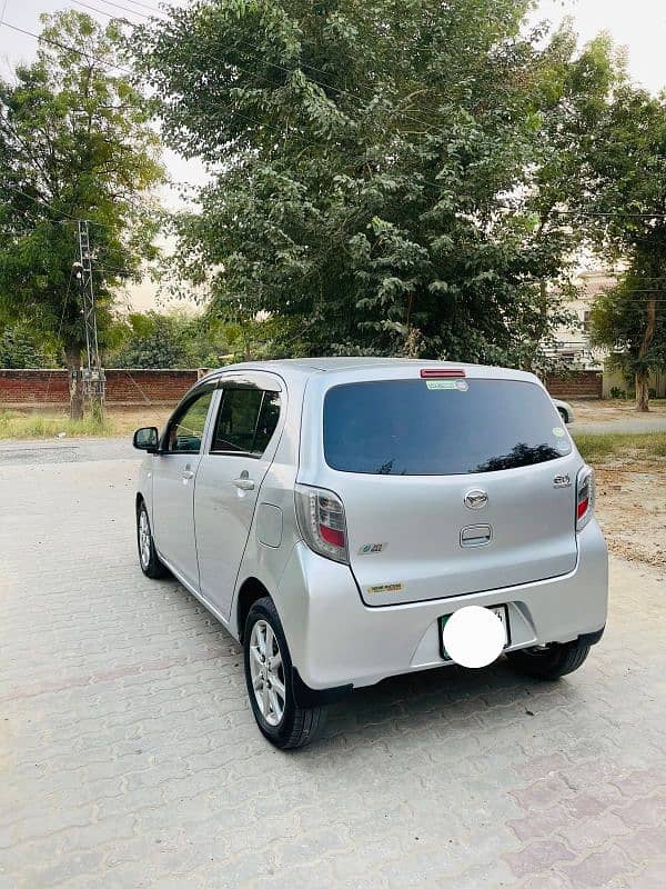 Daihatsu Mira 2014 4