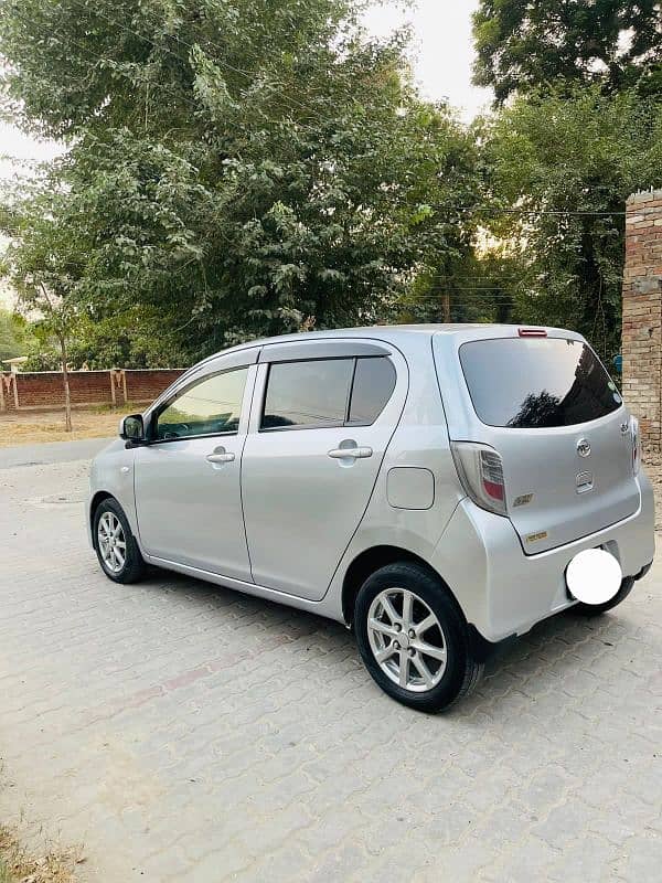 Daihatsu Mira 2014 5