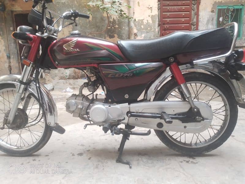 Honda CD70 2022 model in very good condition 4