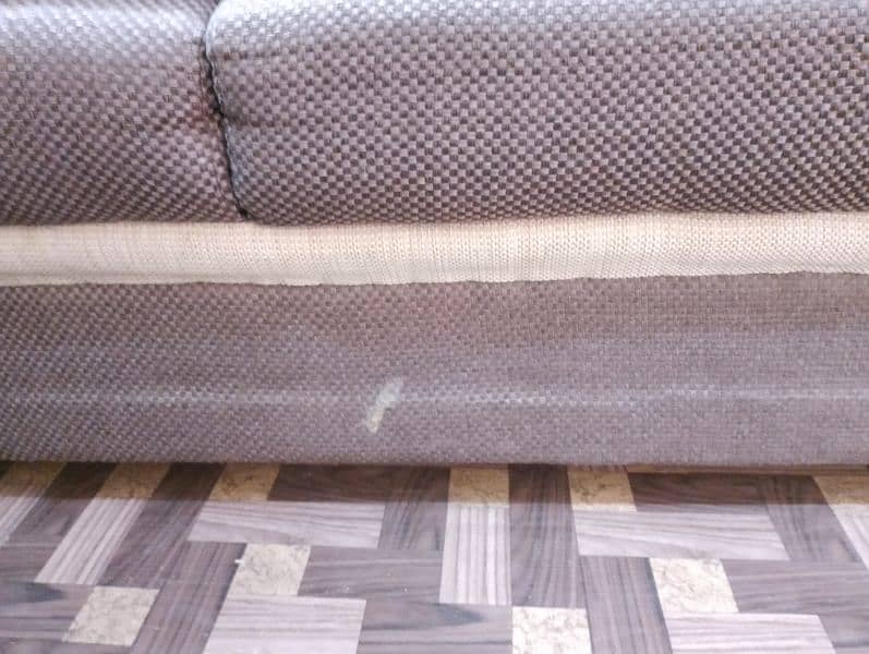 3 Seater Sofa - Big Size - Good Condition 6