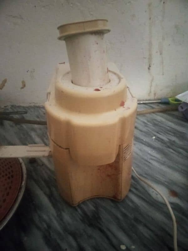 National juicer machine original نیشنل جوسر مشین بڑی موٹر ھے 1