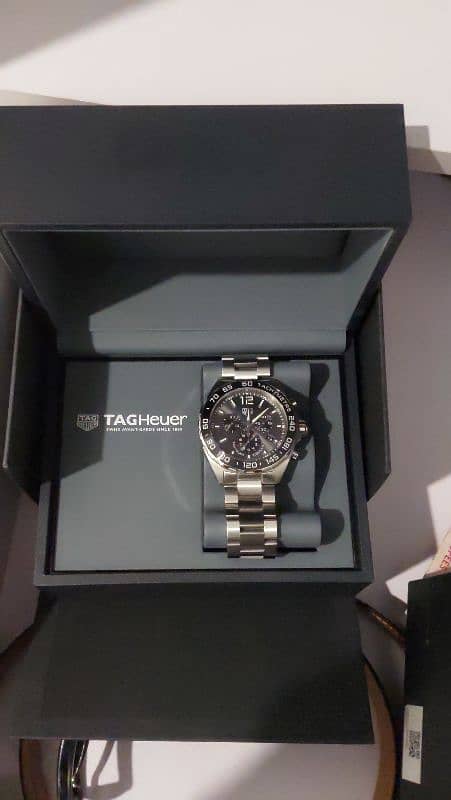 tag heuer formula 1 chronograph quartz 43mm 0