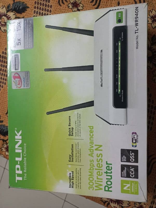 TP-LINK TL-WR940N Router 0