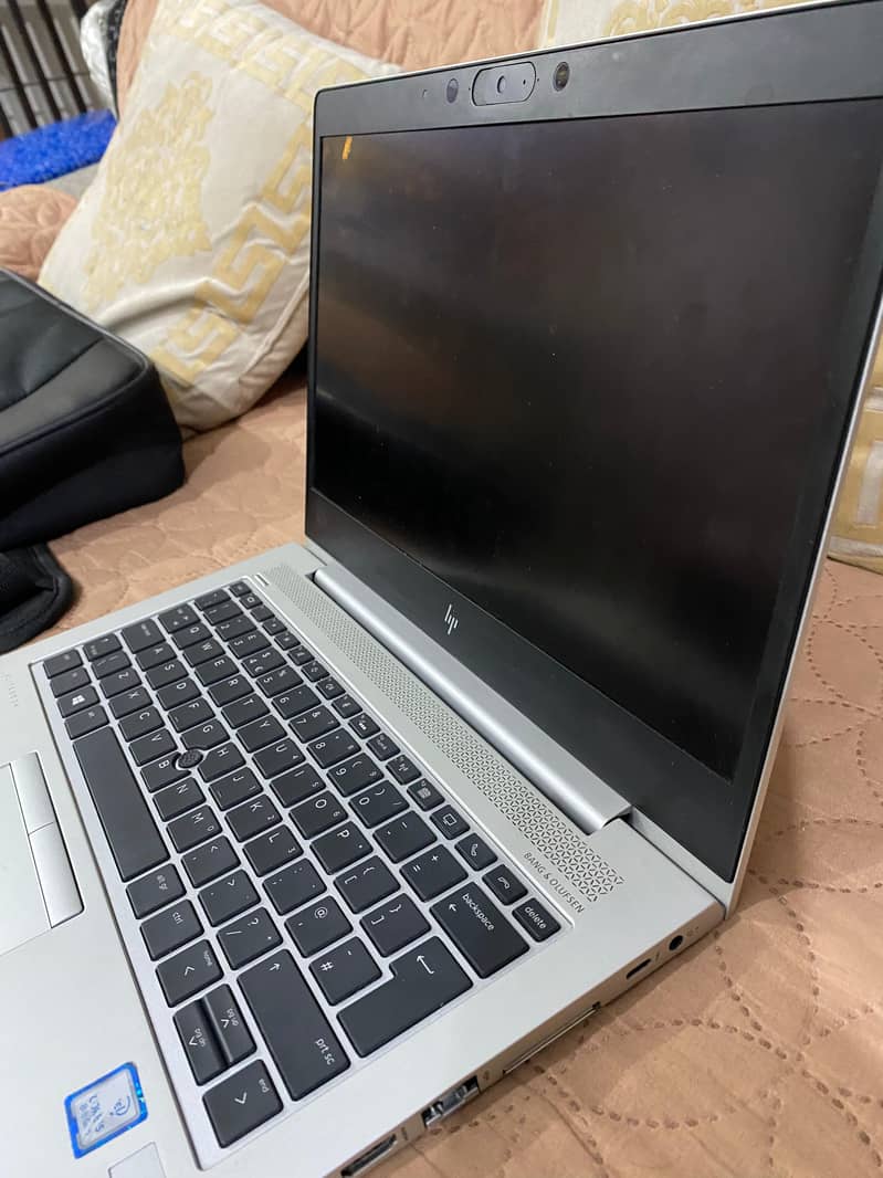 Hp Elitebook 830 G6 Condition 10/10 3