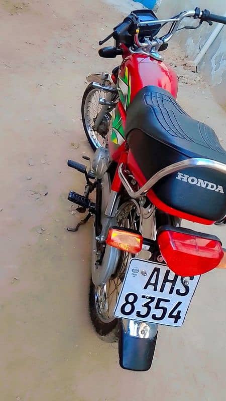 Honda cd 70 model 21/22 (03426646469) 4