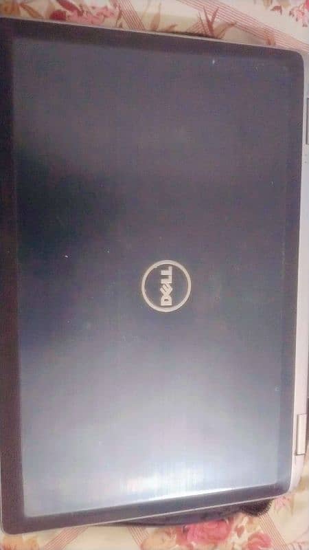 Dell latitude 2