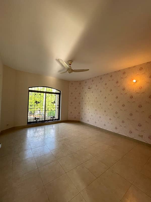 Beautiful 7 Marla facing park House for Rent in Lake City - Prime Offer by Moazzam Estate 15