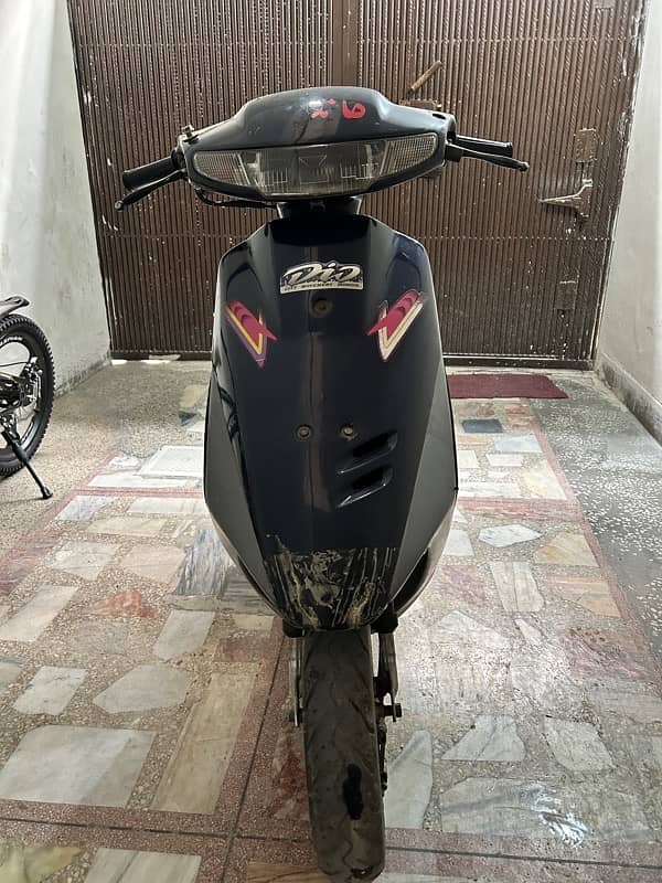 Honda Dio 49cc petrol scooter for sale 3