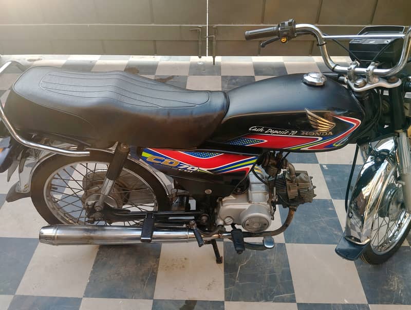 Honda CD 70cc 2018 3