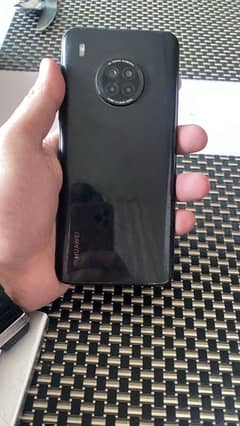 its HUAWEI beast phone Y9a 8/128