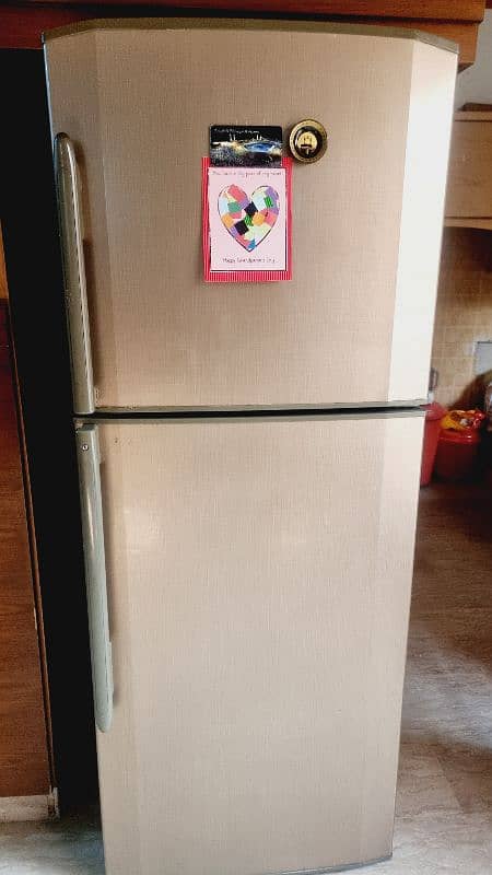 medium size haier fridge for sale 0