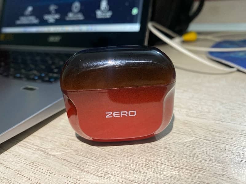 Zero Quantum Earbuds Flame Red 0