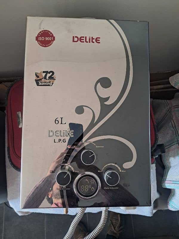 Delite Instant Geyser (LPG) 0