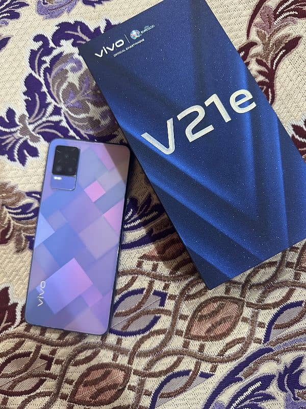 Vivo V21e 0