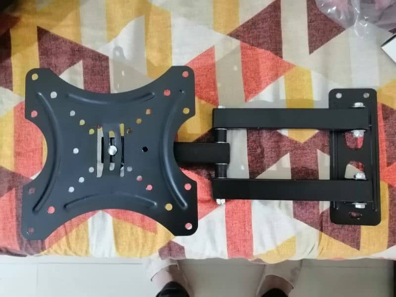 LCD/TV wall mount 1