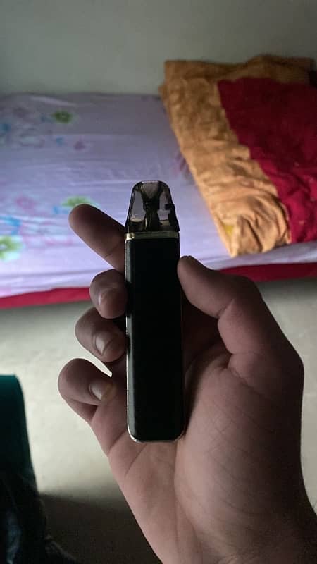 Oxva Slim pro pod carbon gold 1