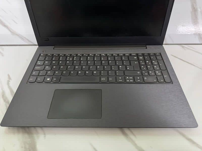 lenovo v330 core i5 8th gen 0