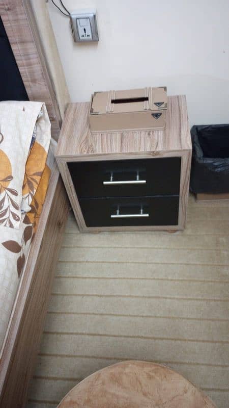 Bedroom Furniture Set (Bed, Wardrobe, Dressing Table) Mint Condition 3