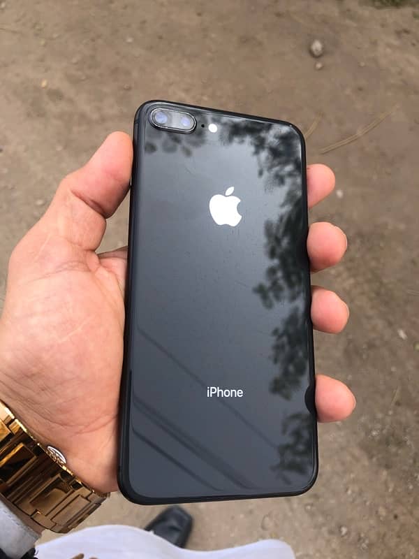 iPhone  8plus nan pta 64GB 2