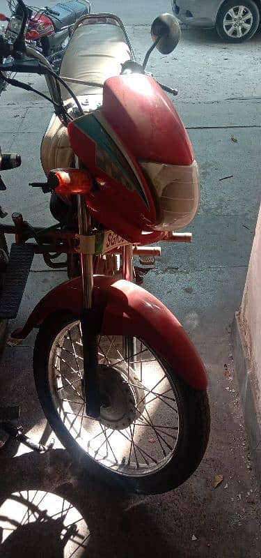 Honda pridor 100 cc. 0