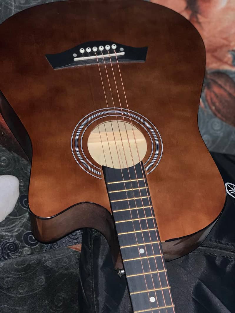 beautifull BRANDED acoustic guitar for sale 1