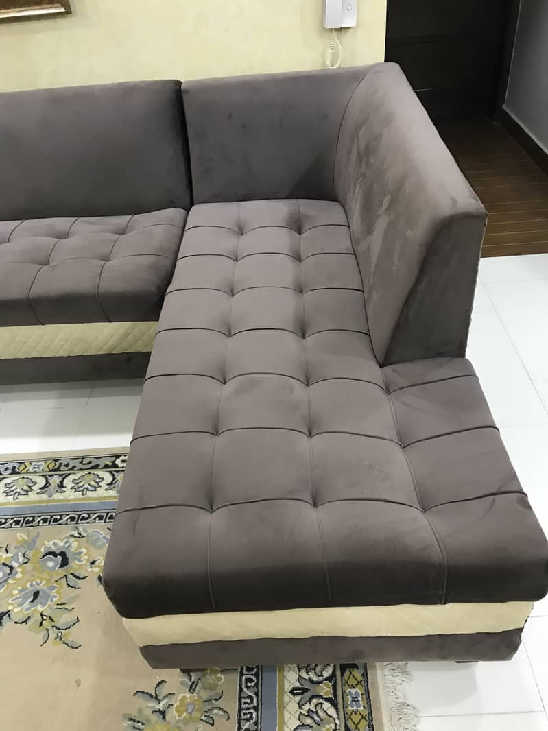 L-Shaped 7-Seater Sofa in Brand New Condition - Best Price 3