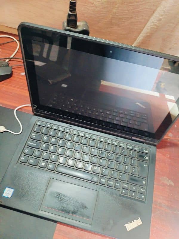 LENOVO THINKPAD YOGA 12E 4