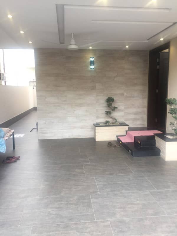 10 Marla House Available for rent in Block S phase 2 Lahore 4