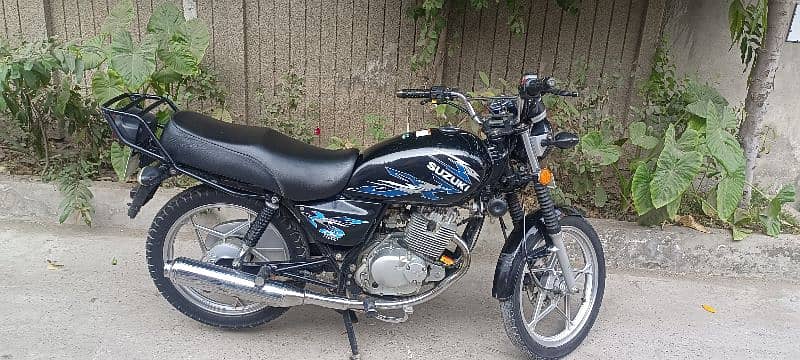 Suzuki Gs 150se 2022 model 2