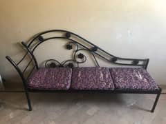 Three seater sethi