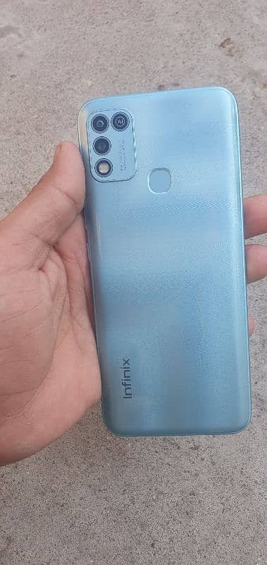 Infinix Hot 11 play 5