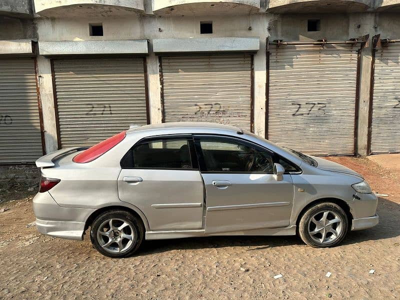 Honda City IDSI 2006 3