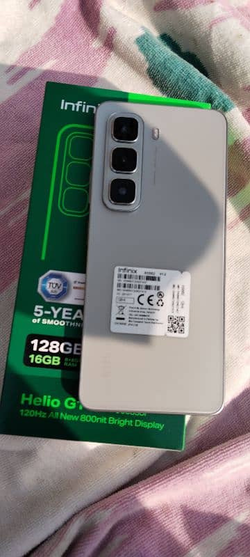 Infinix hot 50 ram8,128gb exchange for ipad mini 5 1