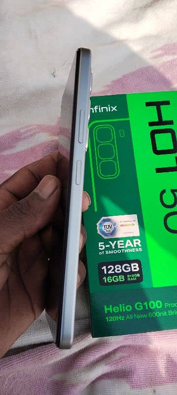 Infinix hot 50 ram8,128gb exchange for ipad mini 5 4