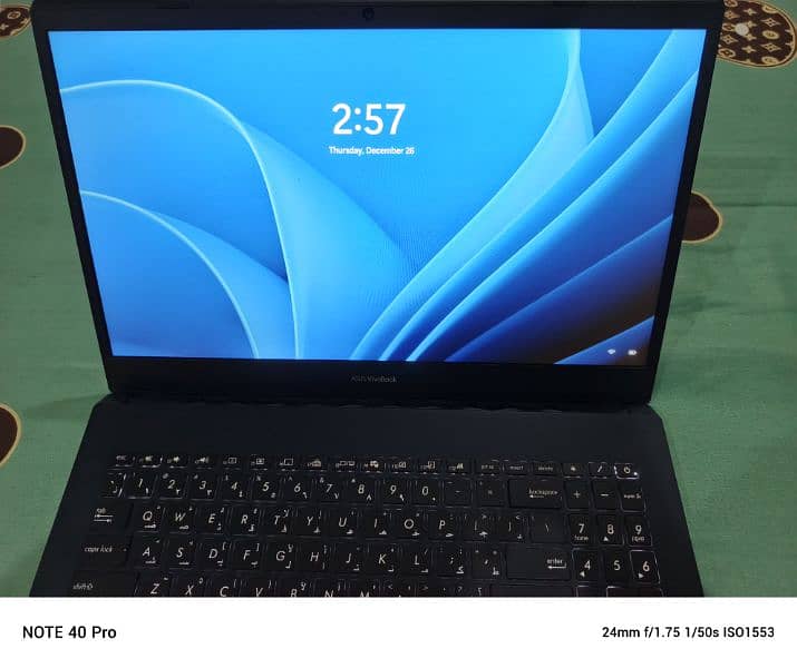 ASUS vivoBook laptop for sale 4