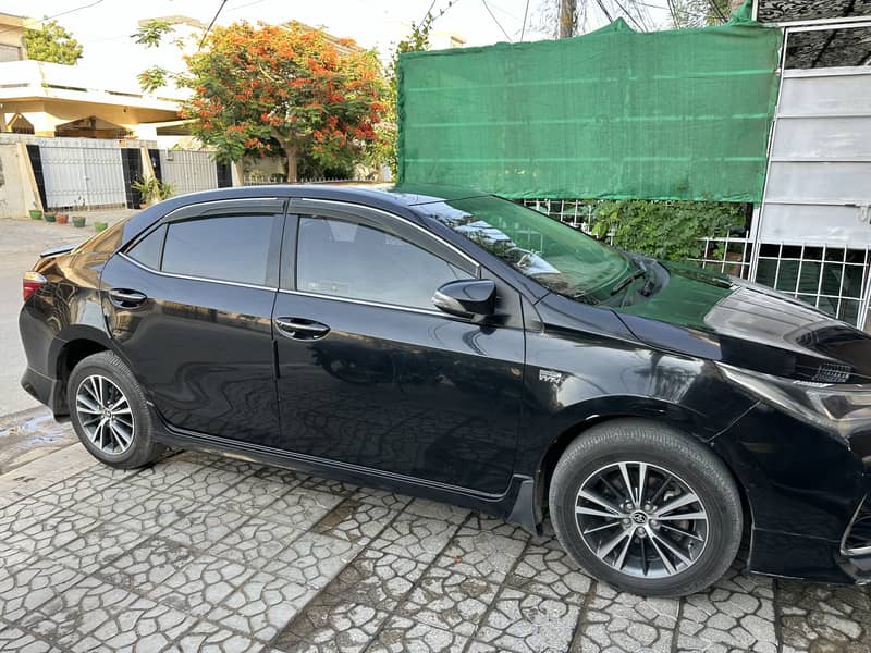 Toyota Altis Grande 2021 3