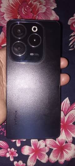 Infinix hot 40 8/256