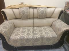 total 3 set of sofas all ok