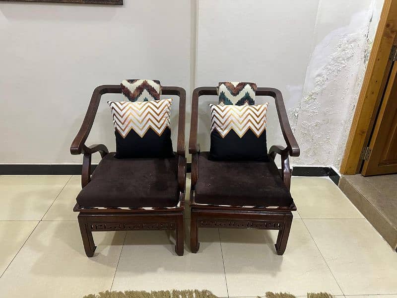 set of 2 sofa chairs 1