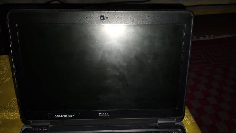 Dell 4th Generation, 4 GB RAM, 0