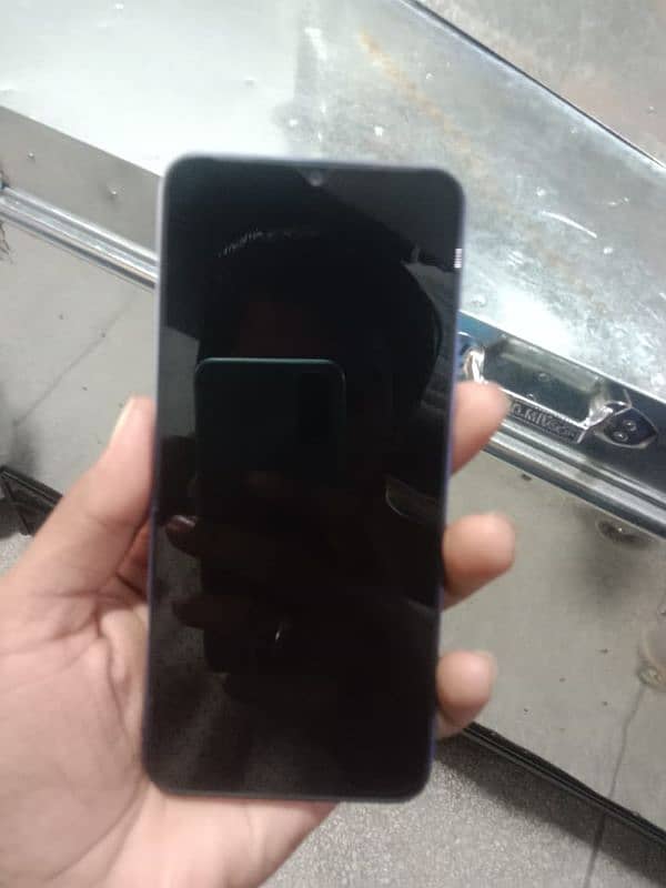 Y02t Mobile For Sale Ram 4 GB and rom 64 gb 3