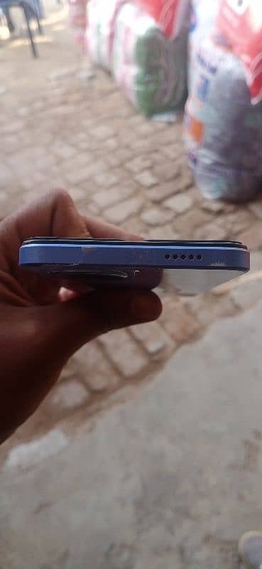 Y02t Mobile For Sale Ram 4 GB and rom 64 gb 7